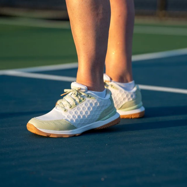 SQAIRZ Women's XRZ2 Pickleball Shoes Review | Matt's Pickleball